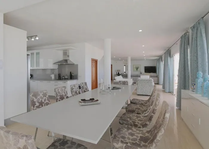 Panoramica Costa Adeje (Tenerife)